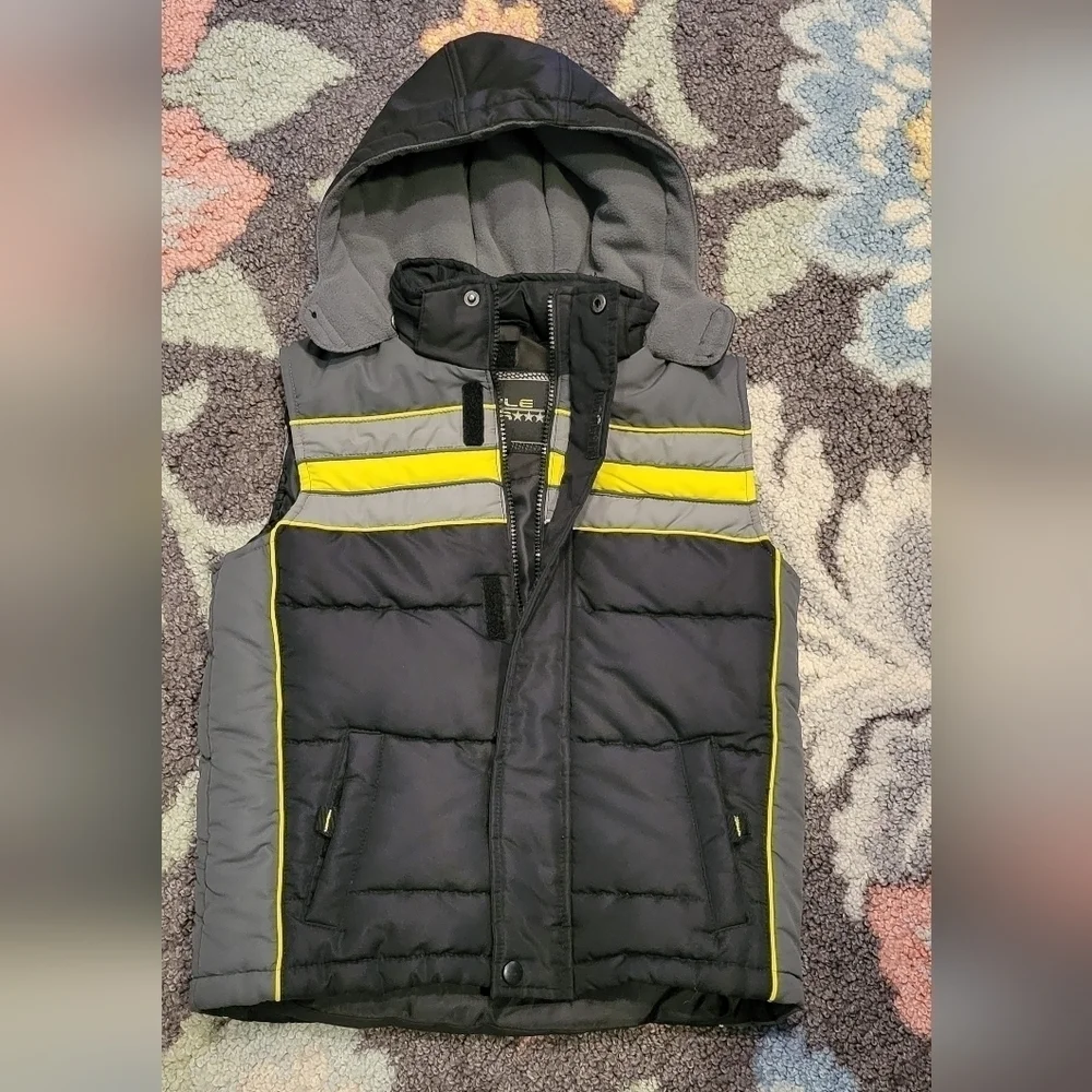 Triple Star Boys hooded sleeveless puffer vest black, grey, yellow - Picture 2 of 7